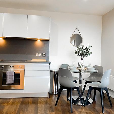 The Panda - Modern 2 Bedroom Apt In Manchester City Centre Екстериор снимка